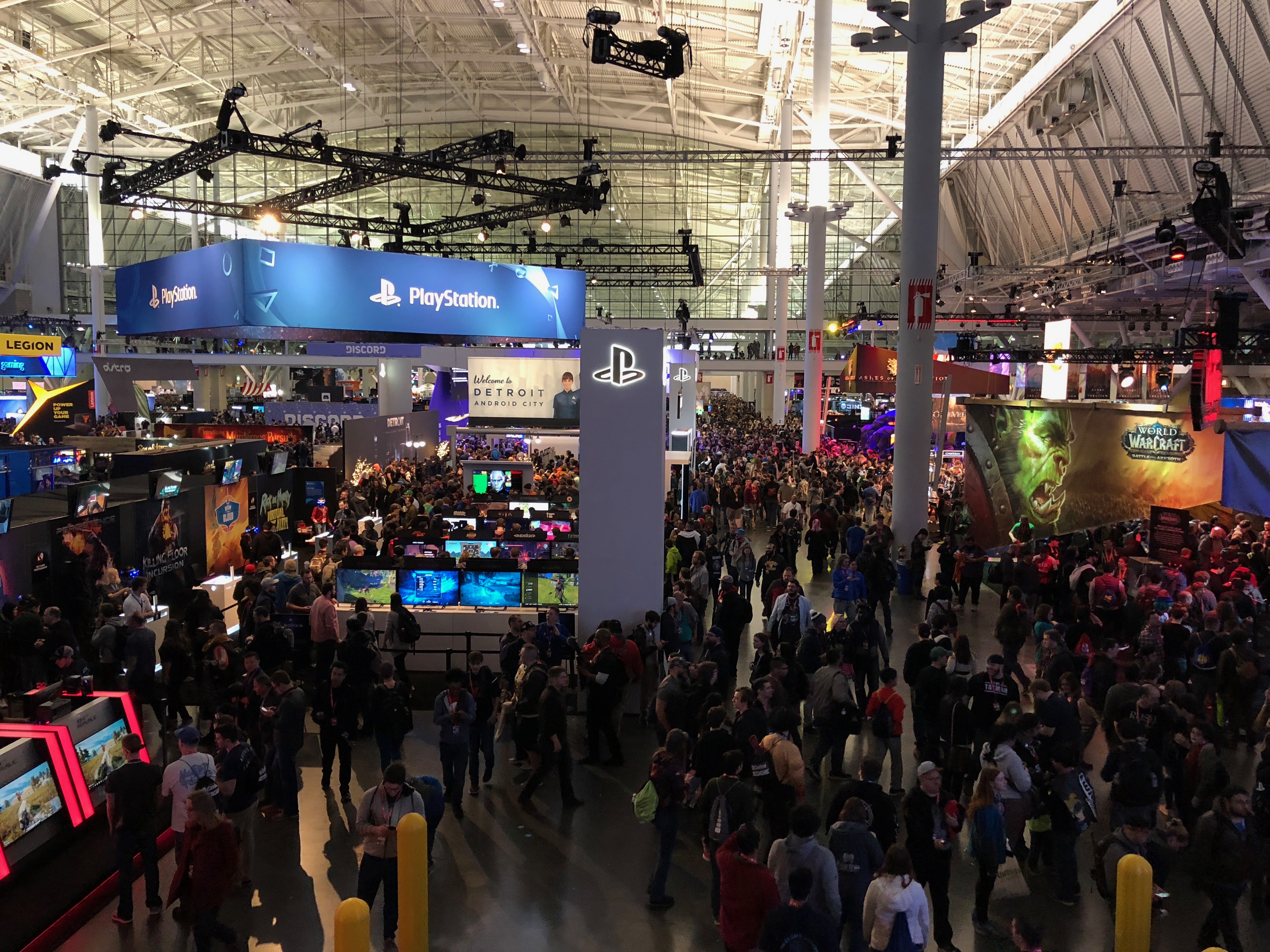 Walking the floor at PAX East 2018